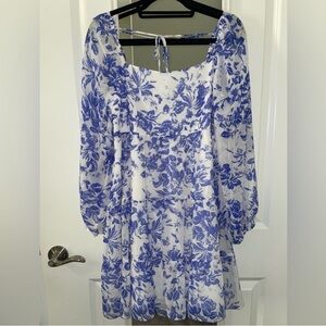Elegant floral, Blue and White Flowy Dress